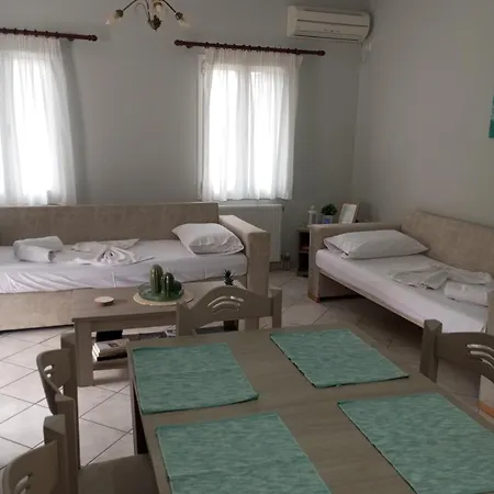 Lefakis Aegean Breeze