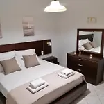 Lefakis Aegean Breeze Ormos (Andros)