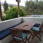 Lefakis Aegean Breeze