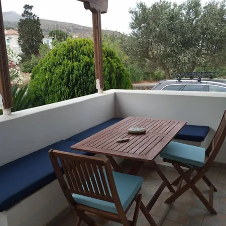 Lefakis Aegean Breeze