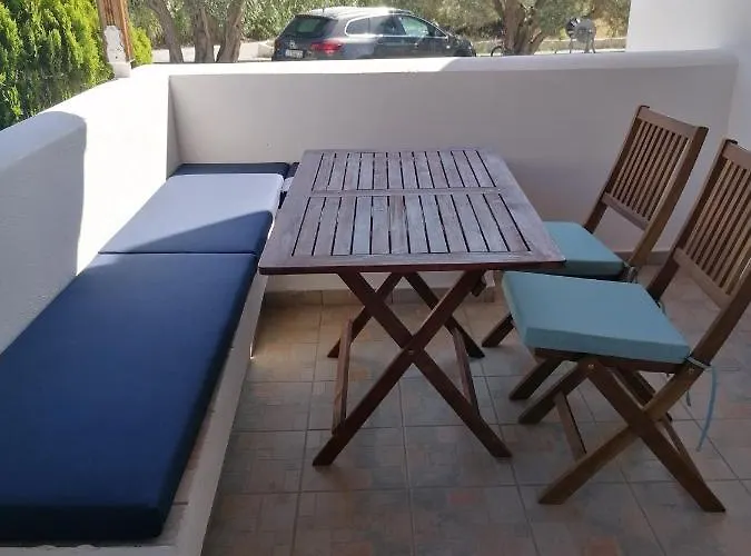 Lefakis Aegean Breeze * Ormos (Andros)