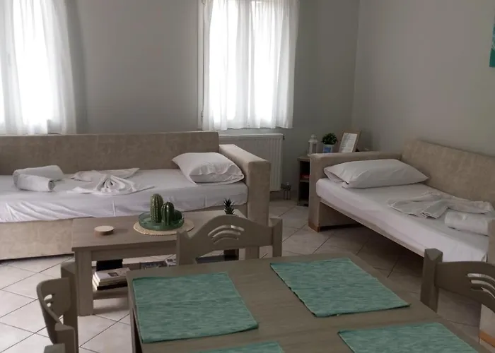 Lefakis Aegean Breeze