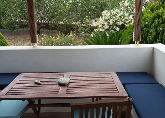 Lefakis Aegean Breeze Ormos (Andros)